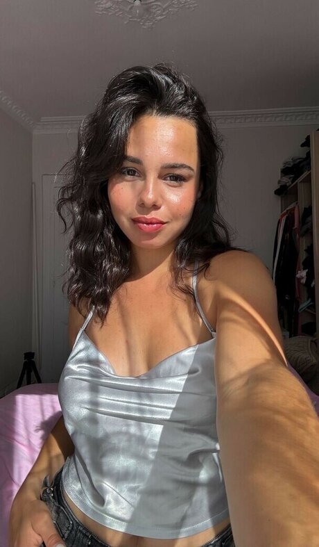 elise cm xxx pornstar images