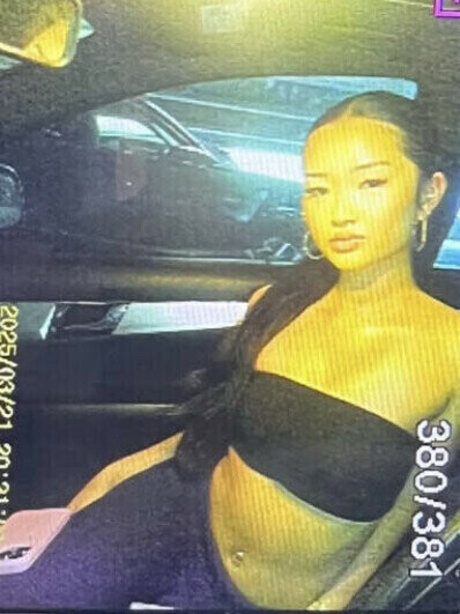 Kaylieee w model adult galleries