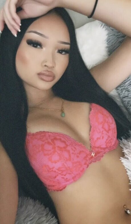 Kaylieee w hd model picture