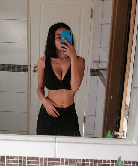 Nakishka xxx pornstar photos