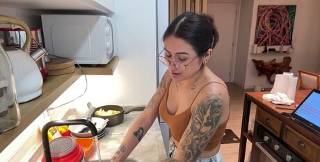 Pannshi star adult gallery