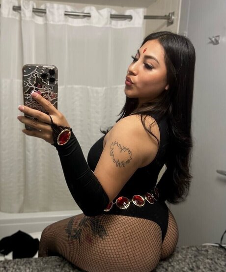 lytzirose sexy model images