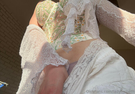 LadyMcbeth perfect star images