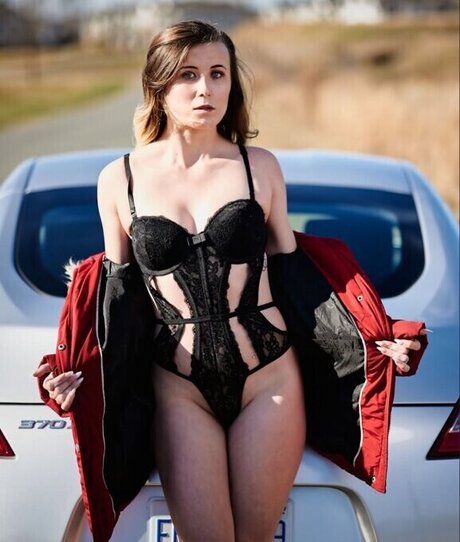 Playfuldeedee sexy star archive