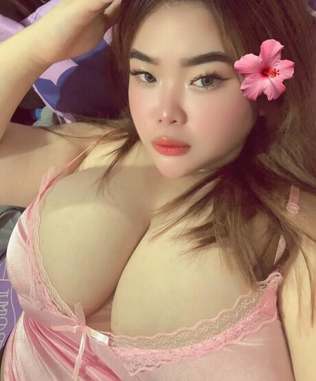 magegam3 sex model photo