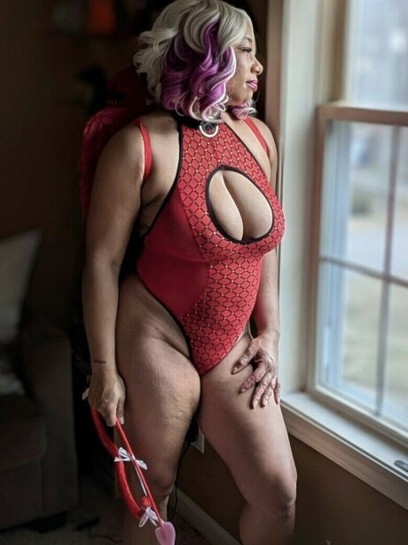 Lollipop trucker star nude photo