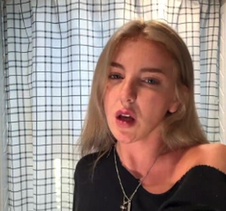 VictoriaPatton model top archive