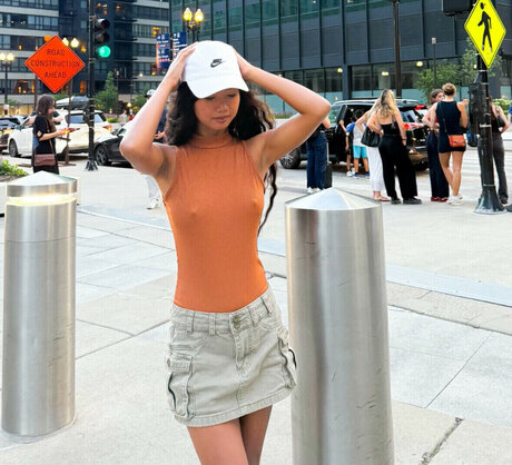 dailylunaxx best model pic