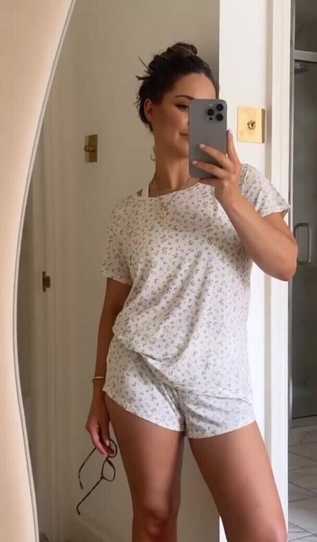 Made In Chelsea sexy actress photo