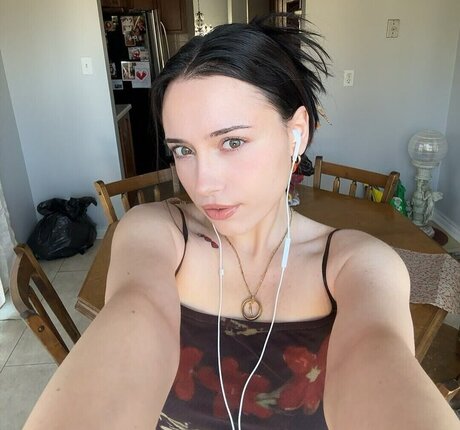 Claudzmo star adult photos