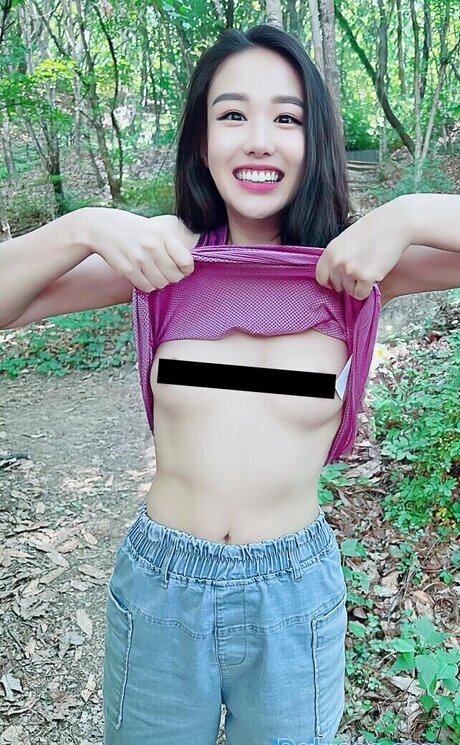 Thea Lee hd star image