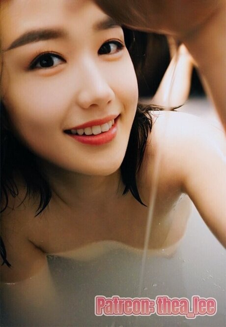 Thea Lee pornstar adult galleries