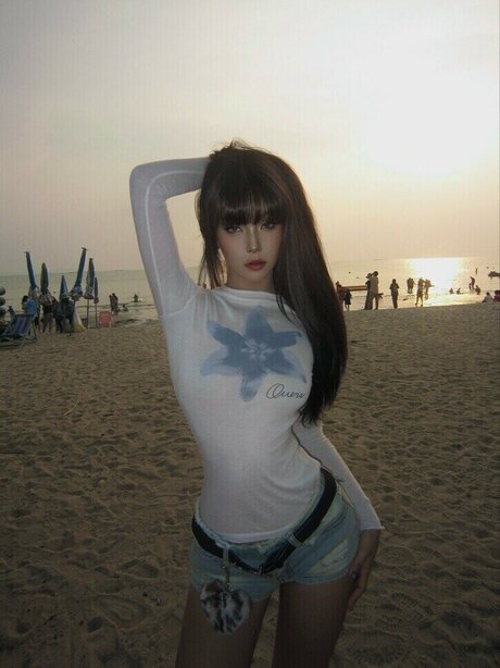 jjayyerr_ model beautiful picture