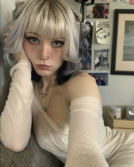 Sournsick model nice gallery