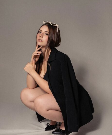 Marianahoyosr nudes actress archive