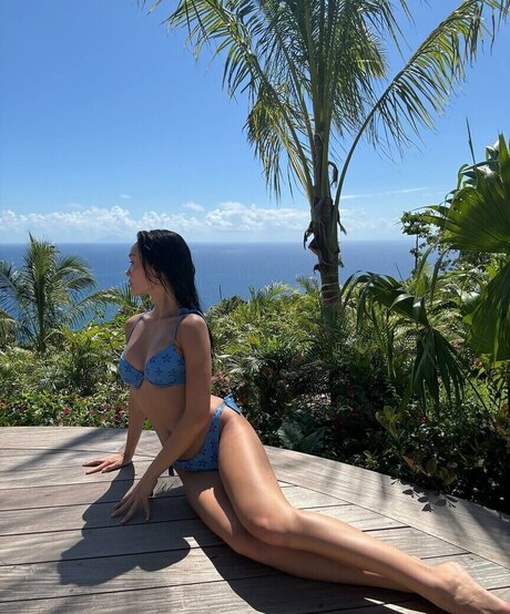 Elizabeth Wood perfect star archive