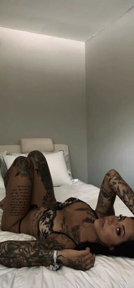 Victoria rae69 pornstar image