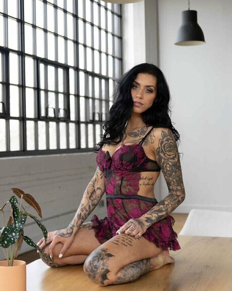 Victoria rae69 star erotic photo