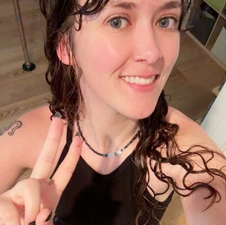 Tunnelsnakesfool model hot image