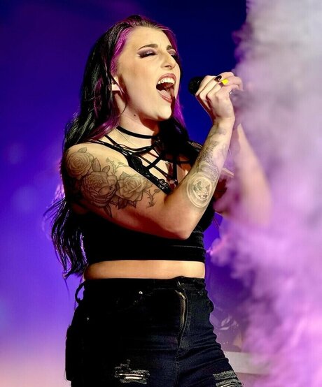 Kasey Karlsen pretty model pic