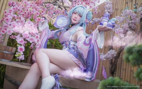 Plathong art model img