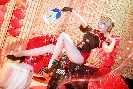 Plathong high quality pornstar photo