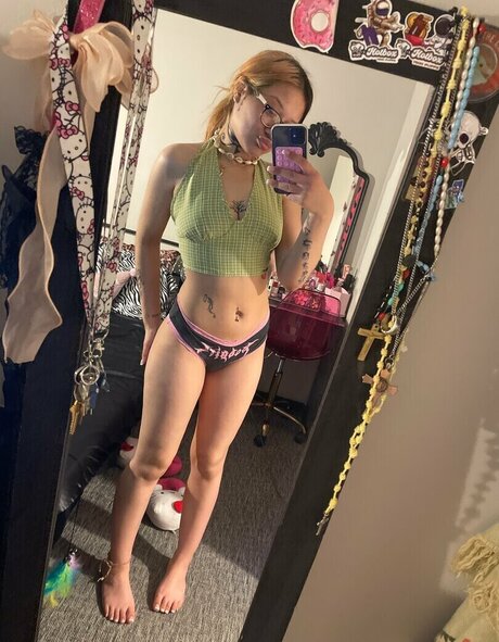 Raya Kay pornographic star images