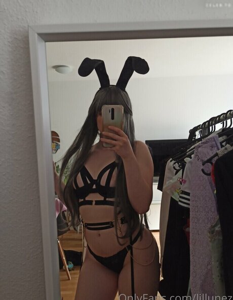 Lillunez nice actress img