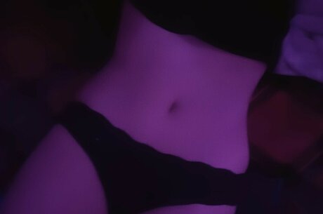 Elfinpsyop sexy pornstar photo