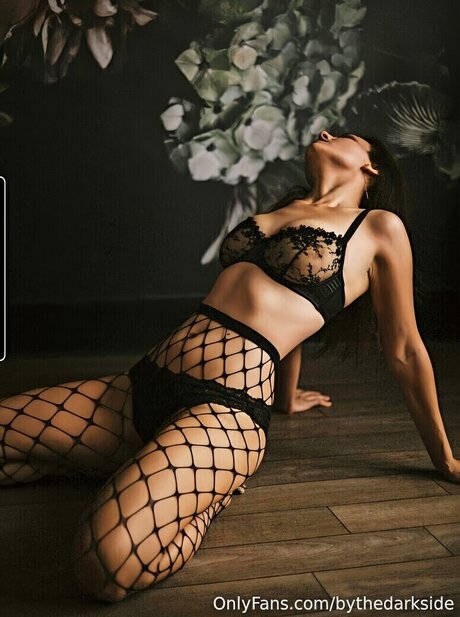 Ashley By Thesea beautiful actress img