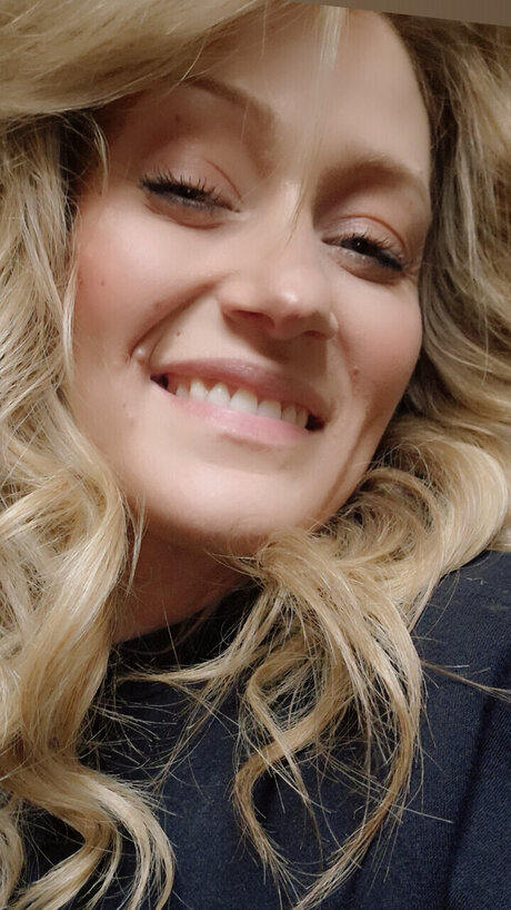 lulu model erotic photos