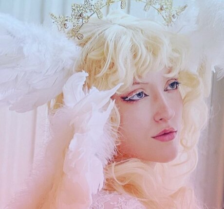 Hevn Saint free actress pics