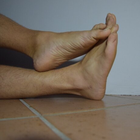 Bearded s feet star porn pic