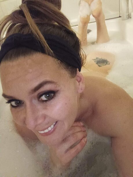 Cali Marie model pornographic photo