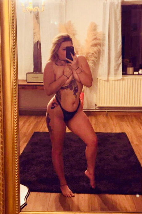 Zootmath pornstar sexy galleries