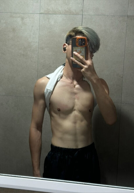 MrX PlayRoom beautiful actress galleries