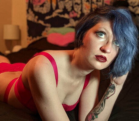 flirtybird model pornographic gallery