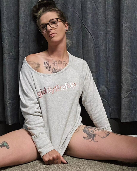 Oddywithabody star hd archive