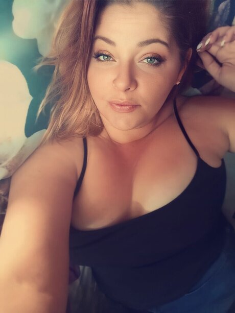 Maddie Ness pornstar adult img