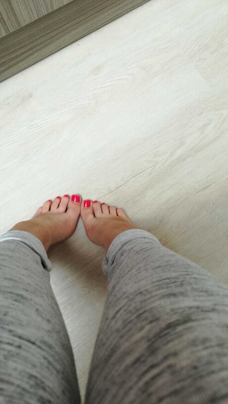 Sweatyheels69 hot star gallery