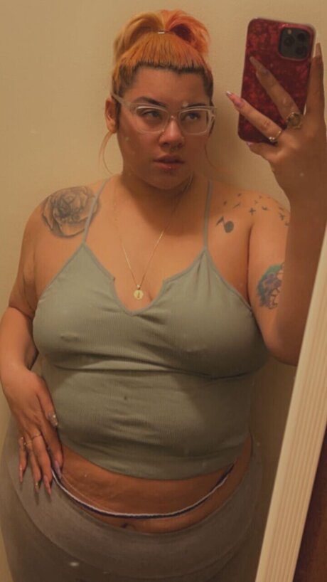 FreakySky32 pretty star img