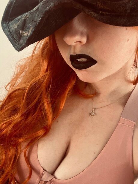 Gladys_ sexy model pics