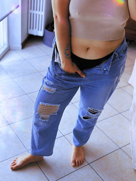 Esme Black sexy pornstar picture