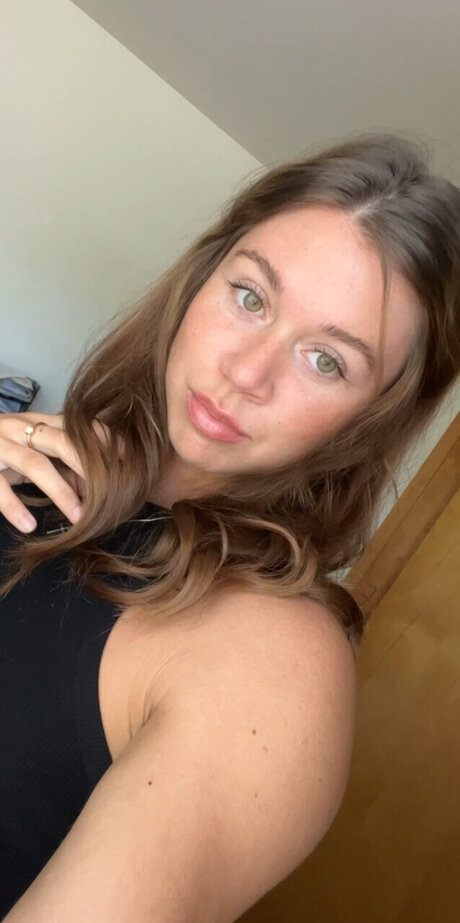 AudreyPreslee hot star image