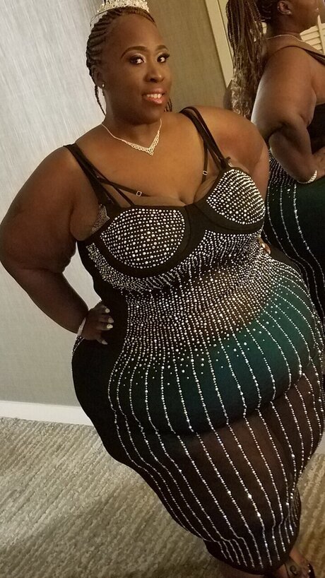 MzLadyseductress sexy pornstar pictures