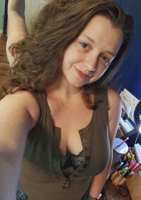 Isabella Daisy star pornographic pic