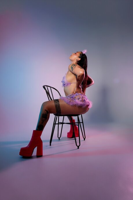 Ropey Lupa naked star gallery