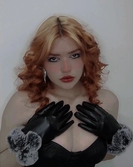 Mell_ pornstar adult photos