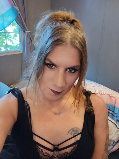 Justagirllexi exclusive pornstar pic