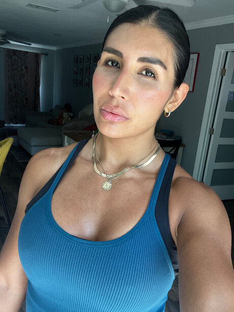 Mandy Jones xxx star photos